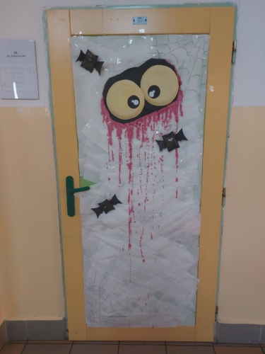 Halloweenské dveře 02