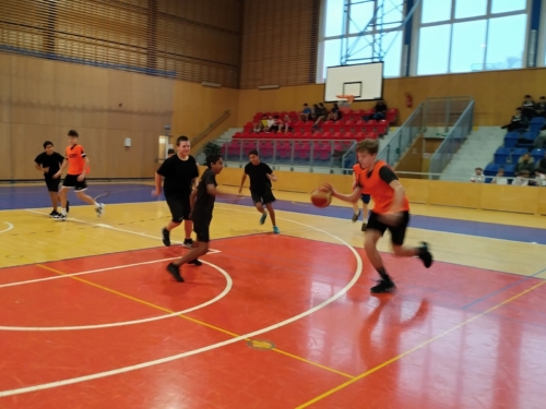 Městské postupové kolo v basketbalu mladších žáků 03