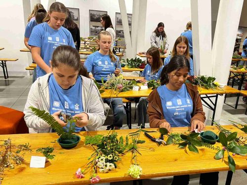 Mezinárodní soutěž dětí v zahradnických dovednostech 2025 06