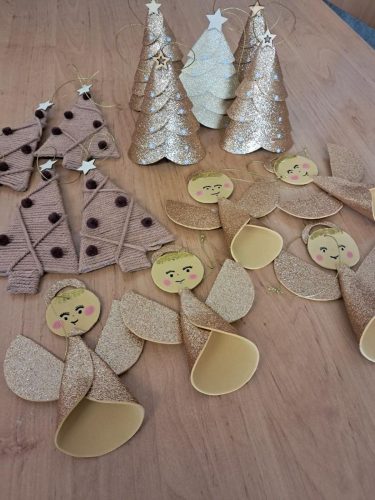 Ozdoby na vánoční strom magistrátu 2025 01