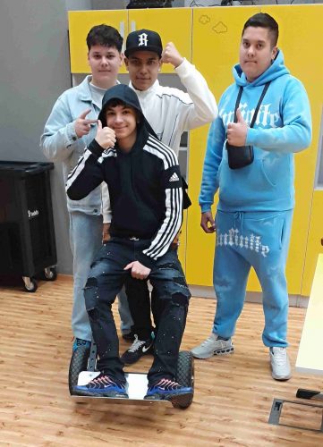 Stavebnice Rajzon aneb Jarošáci v U6 08